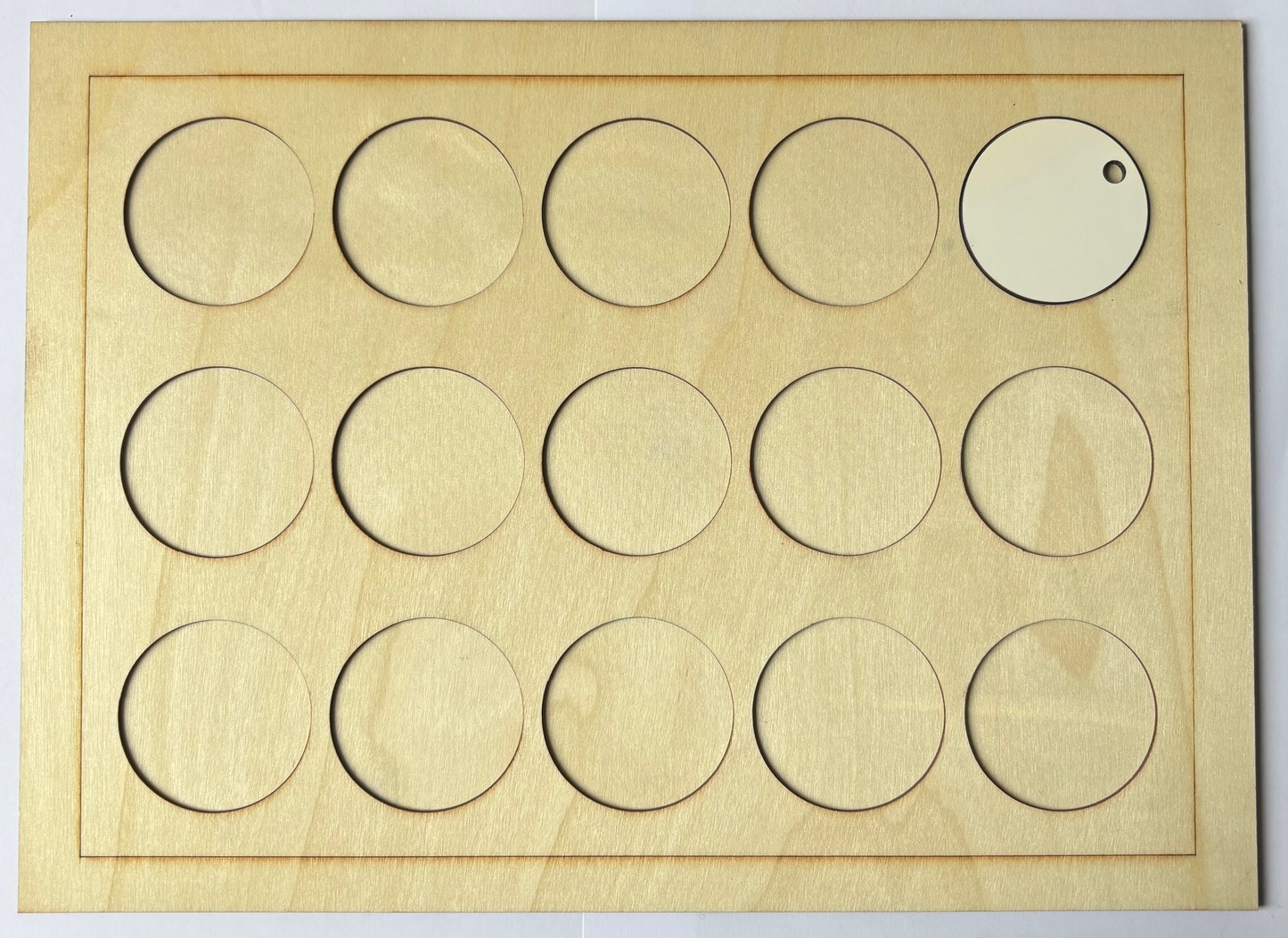 Round 5cm keyring jig